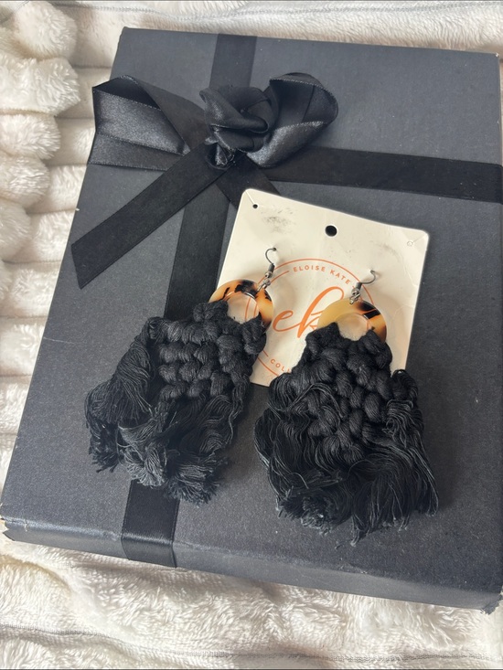 Eloise Kate Accessories - Eloise Kate Black Macramé Tortoiseshell Hoop Earrings NWT